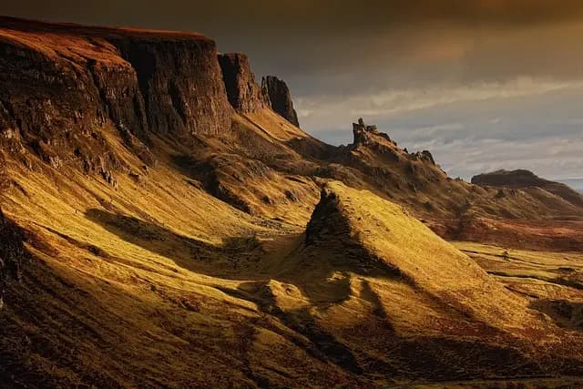 Rincones ocultos de España que debes explorar hoy