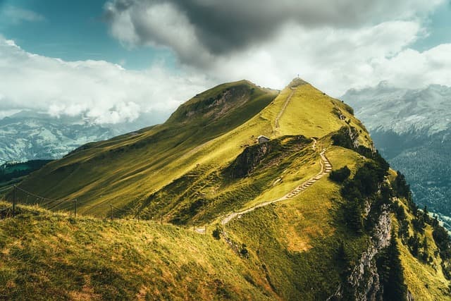 Cómo descubrir los rincones poco conocidos de España